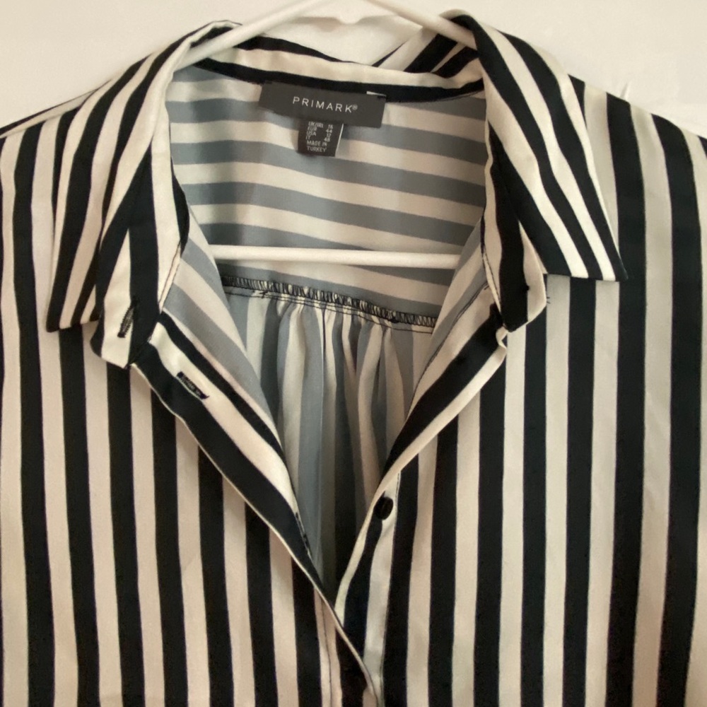 Striped polyester long sleeve blouse